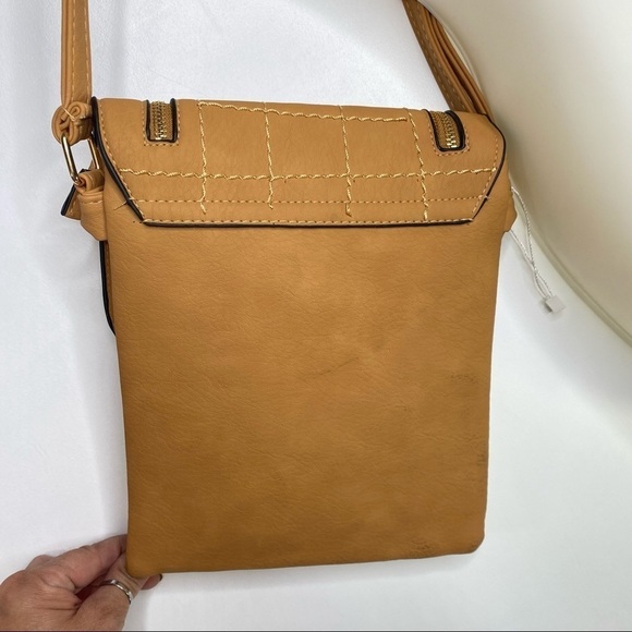 Camel Optional Crossbody Non Leather - Picture 16 of 16